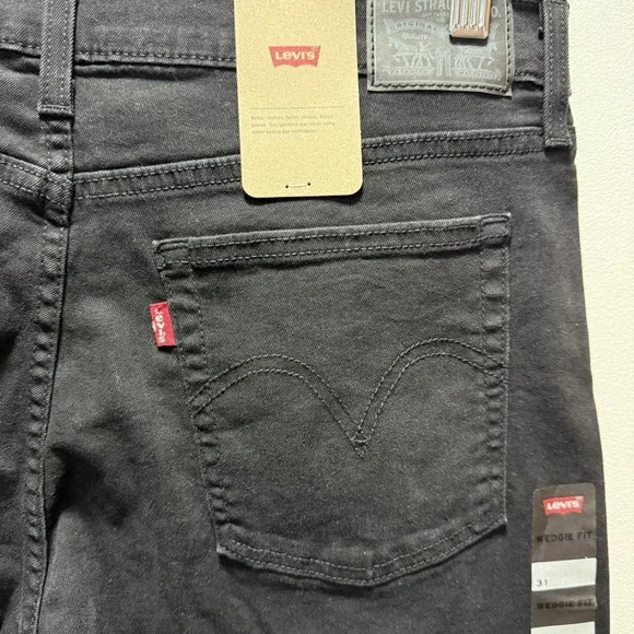 Womens Levi's Wedgie Fit Jeans‎ Black Pants SIZE 31 NEW WITH TAGS - Picture 6 of 7